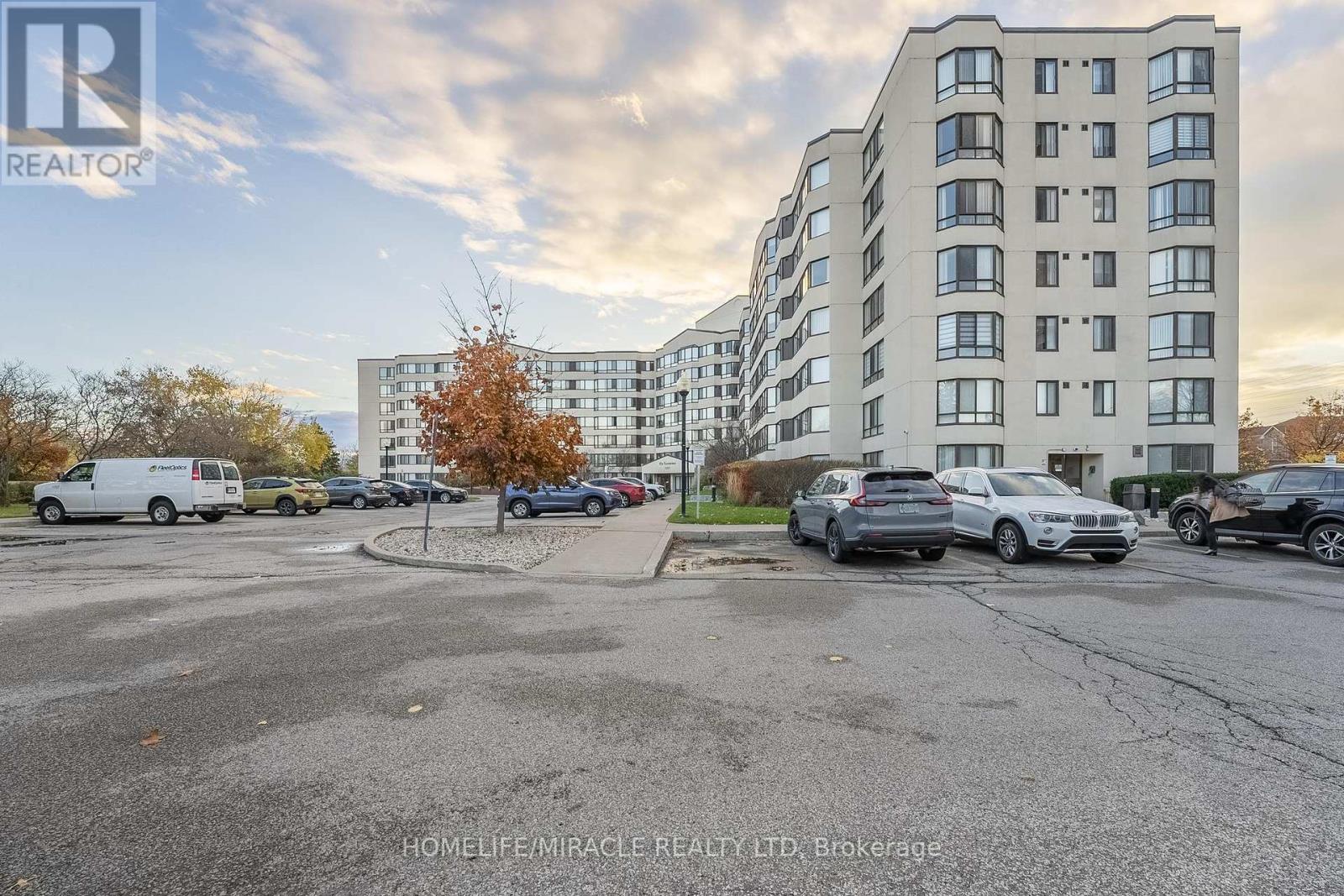 714 - 1001 Cedarglen Gate, Mississauga, Ontario  L5V 2X5 - Photo 33 - W10425068