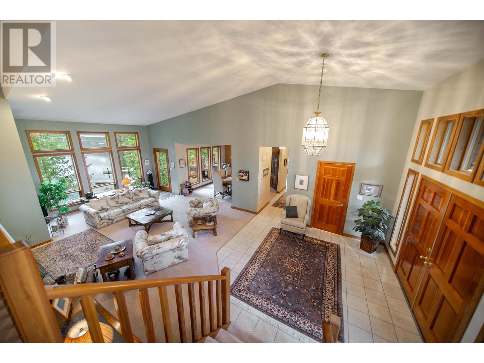 3023 Westside Road, Moyie, British Columbia  V0B 2A0 - Photo 24 - 10327692