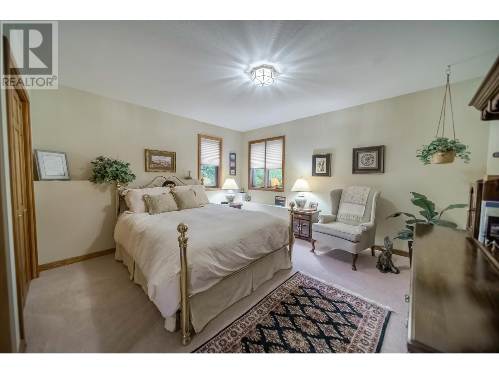 3023 Westside Road, Moyie, British Columbia  V0B 2A0 - Photo 40 - 10327692