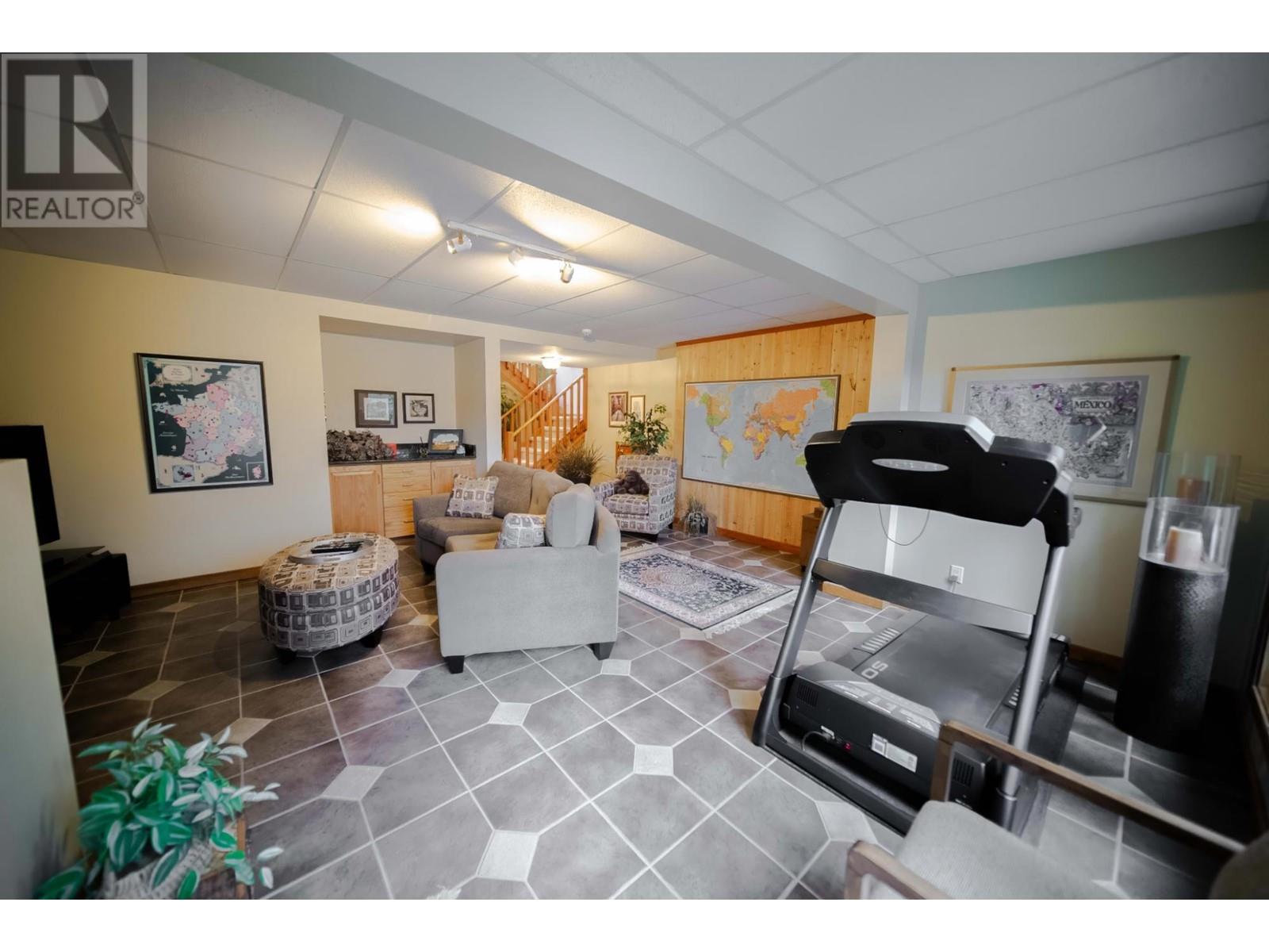 3023 Westside Road, Moyie, British Columbia  V0B 2A0 - Photo 45 - 10327692