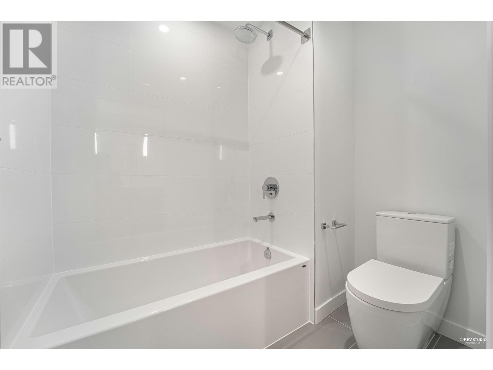 Listing Picture 19 of 30 : 7 1960 GLENAIRE DRIVE, Vancouver / 溫哥華 - 魯藝地產 Yvonne Lu Group - MLS Medallion Club Member