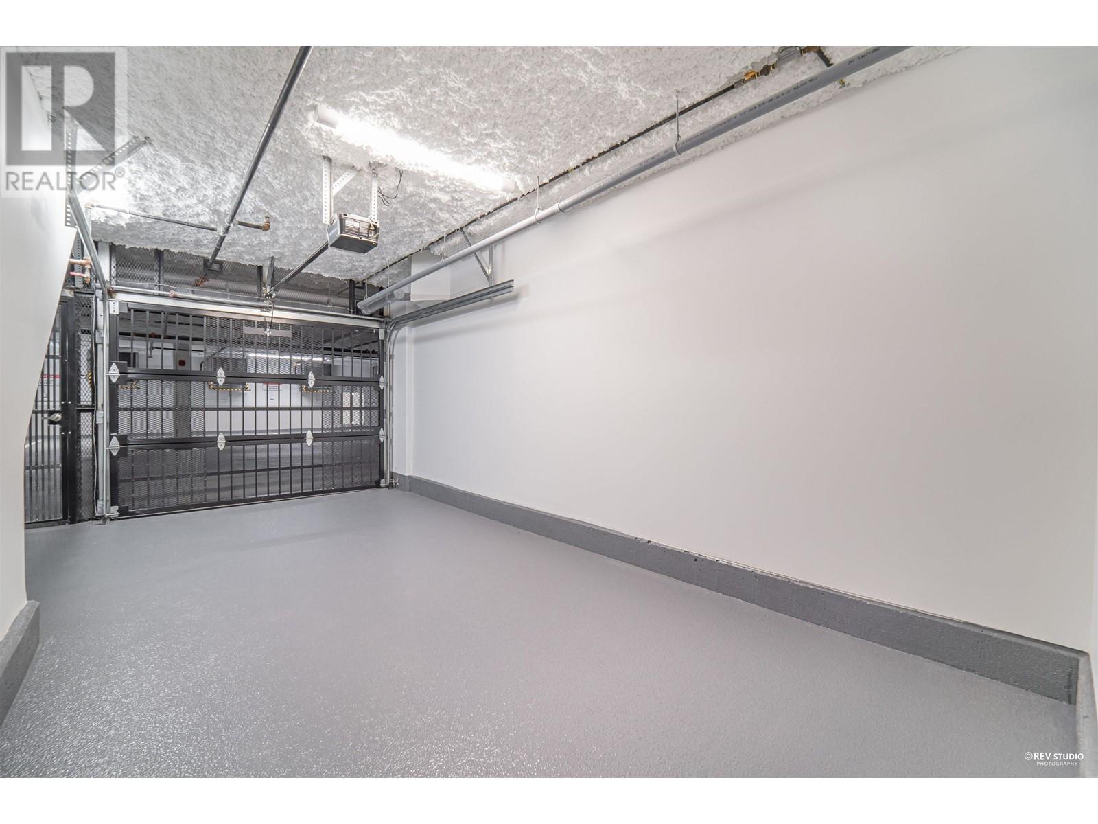 Listing Picture 24 of 30 : 7 1960 GLENAIRE DRIVE, Vancouver / 溫哥華 - 魯藝地產 Yvonne Lu Group - MLS Medallion Club Member