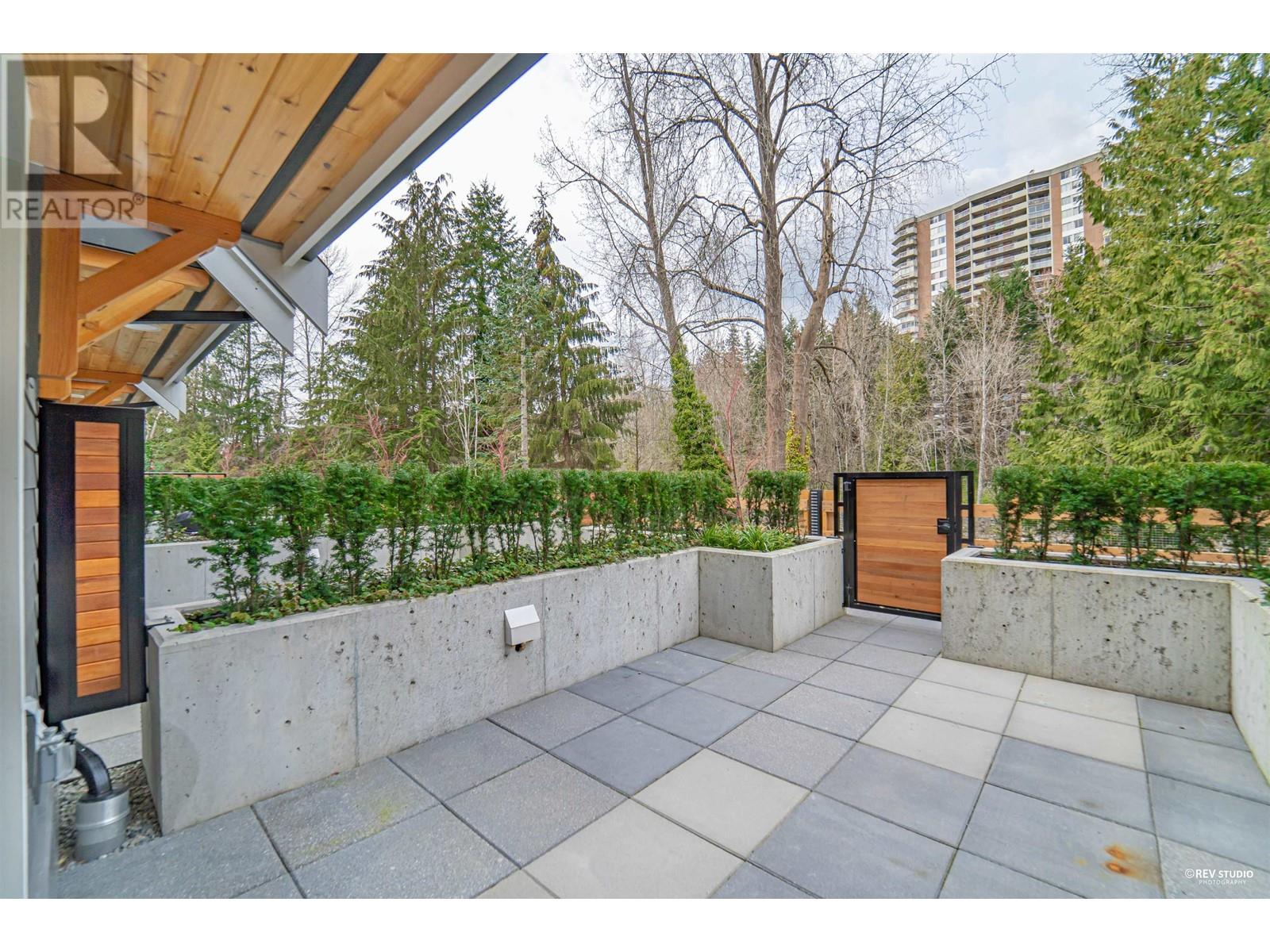 Listing Picture 26 of 30 : 7 1960 GLENAIRE DRIVE, Vancouver / 溫哥華 - 魯藝地產 Yvonne Lu Group - MLS Medallion Club Member