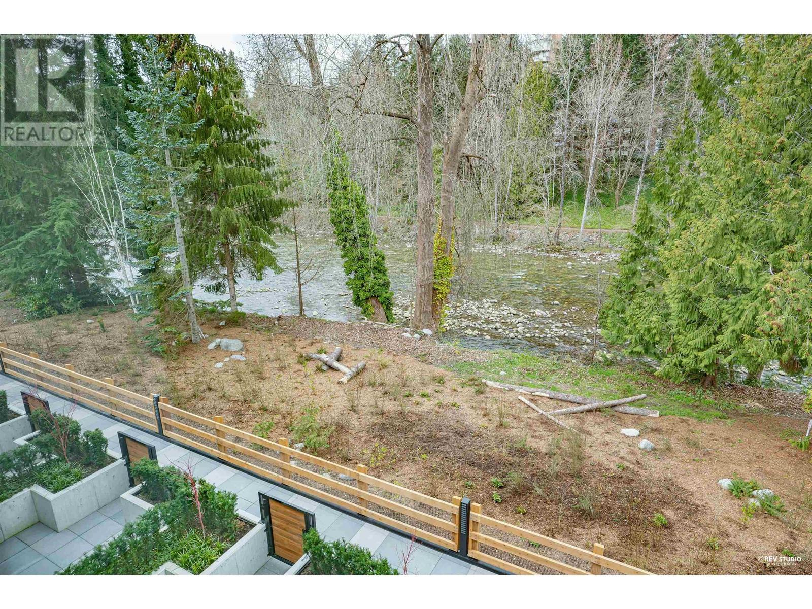 Listing Picture 28 of 30 : 7 1960 GLENAIRE DRIVE, Vancouver / 溫哥華 - 魯藝地產 Yvonne Lu Group - MLS Medallion Club Member