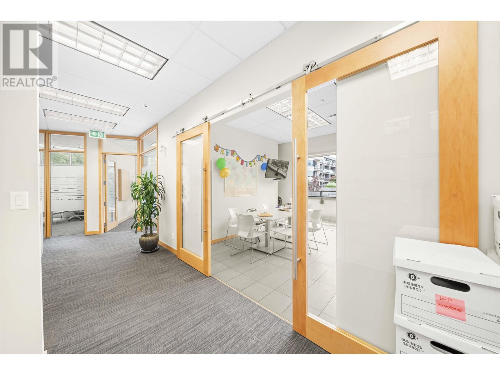 215 700 Marine Drive, North Vancouver, British Columbia  V7M 1H3 - Photo 15 - C8064487