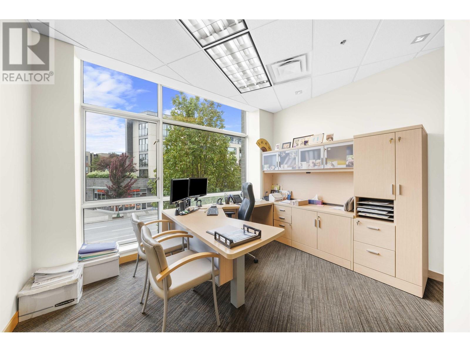 215 700 Marine Drive, North Vancouver, British Columbia  V7M 1H3 - Photo 7 - C8064487