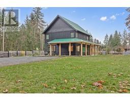 571 Holiday Rd, fanny bay, British Columbia