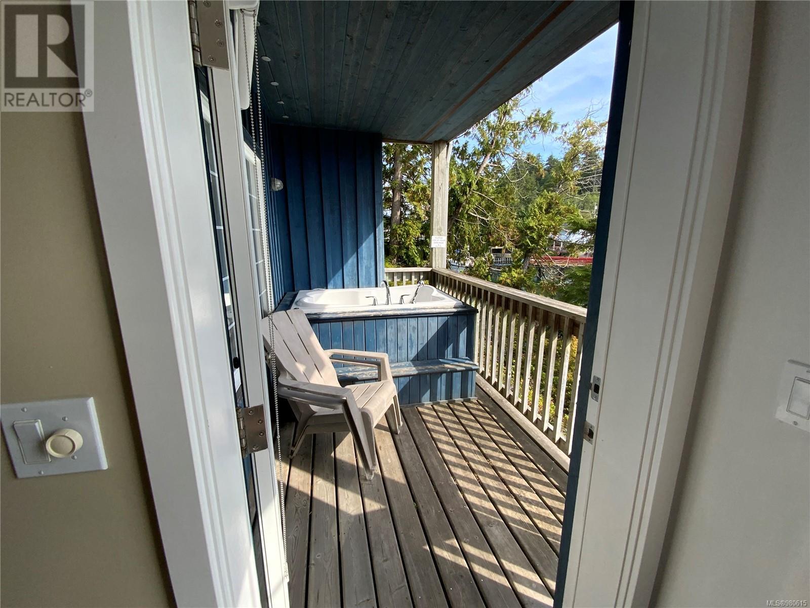802 1971 Harbour Dr, Ucluelet, British Columbia  V0R 3A0 - Photo 8 - 980615