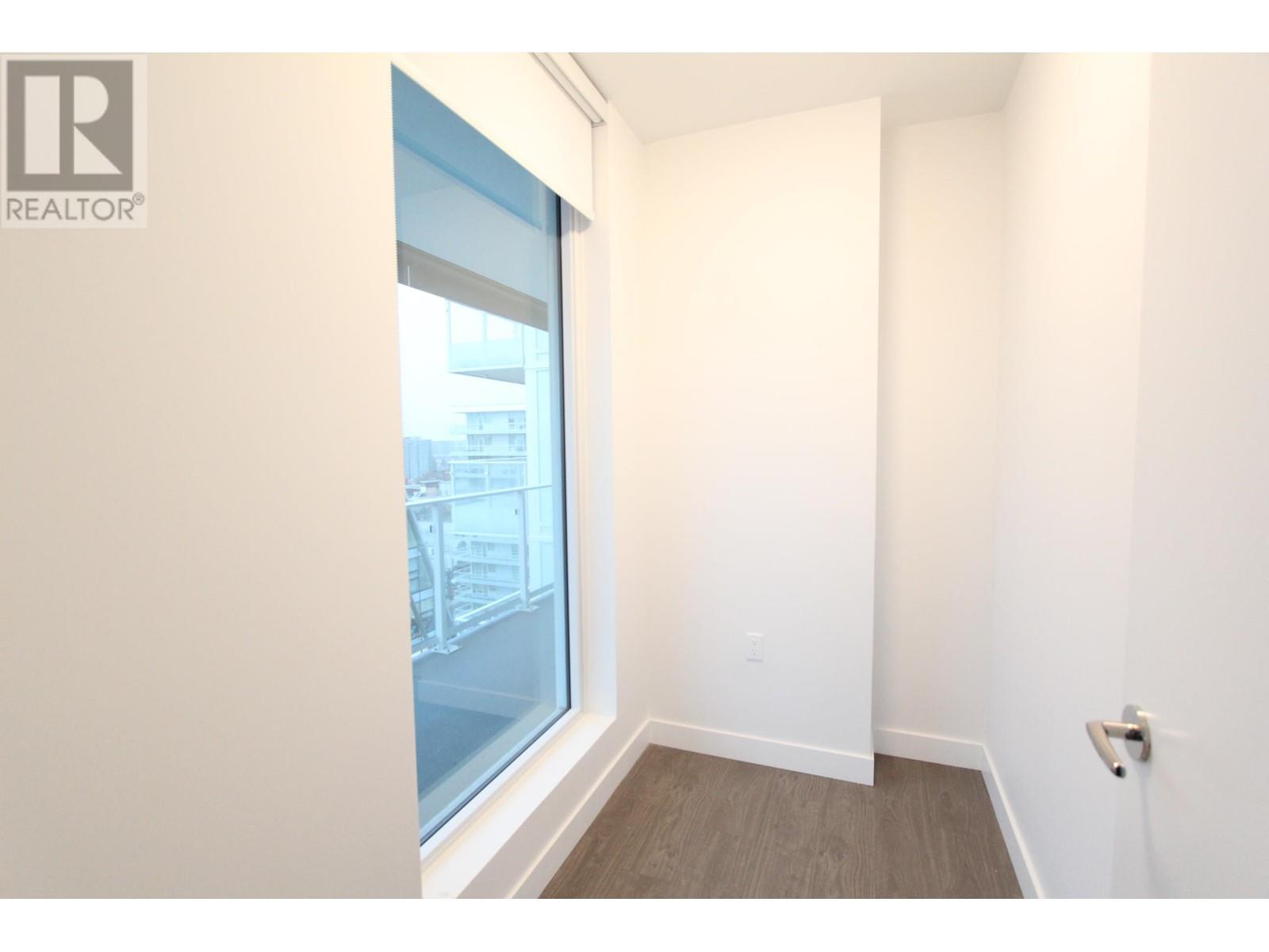 Listing Picture 9 of 23 : 1403 8133 COOK ROAD, Richmond / 烈治文 - 魯藝地產 Yvonne Lu Group - MLS Medallion Club Member