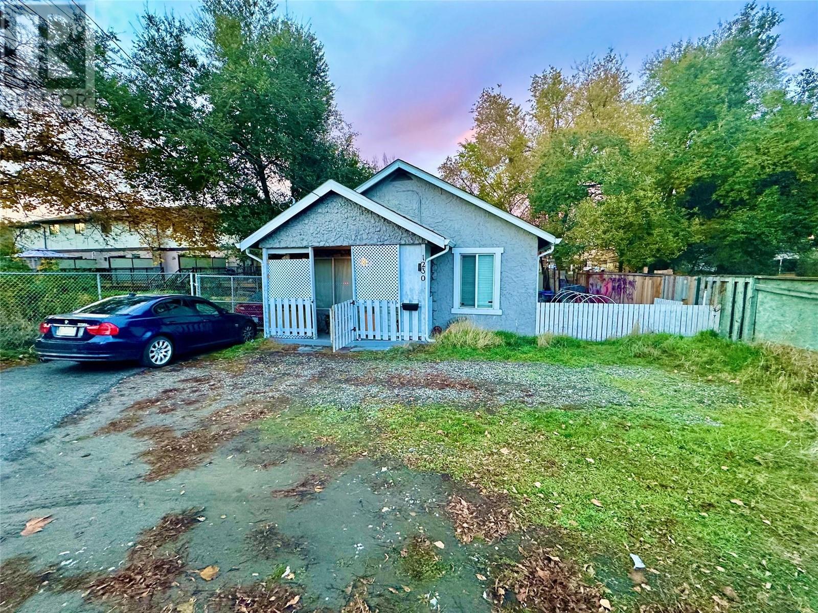 Property at 1230 Highway 33 W image 4