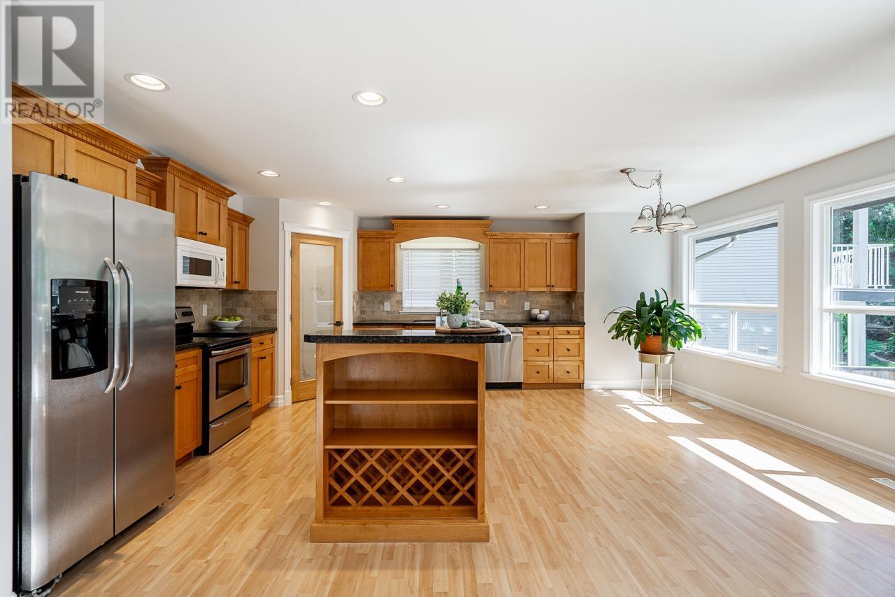 22758 Holyrood Avenue, Maple Ridge, British Columbia  V2X 6E7 - Photo 9 - R2944594