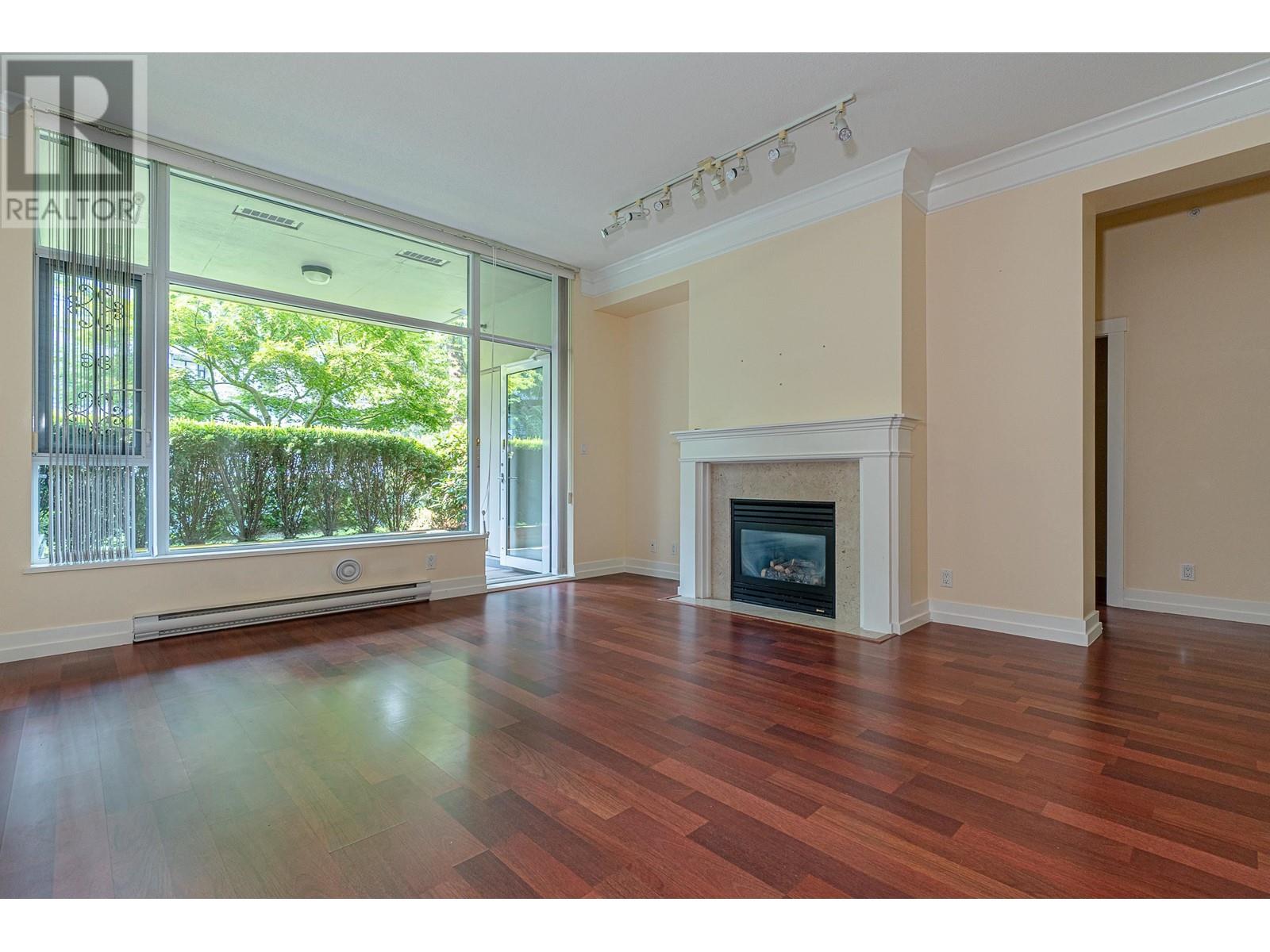 Listing Picture 7 of 33 : 106 4759 VALLEY DRIVE, Vancouver / 溫哥華 - 魯藝地產 Yvonne Lu Group - MLS Medallion Club Member