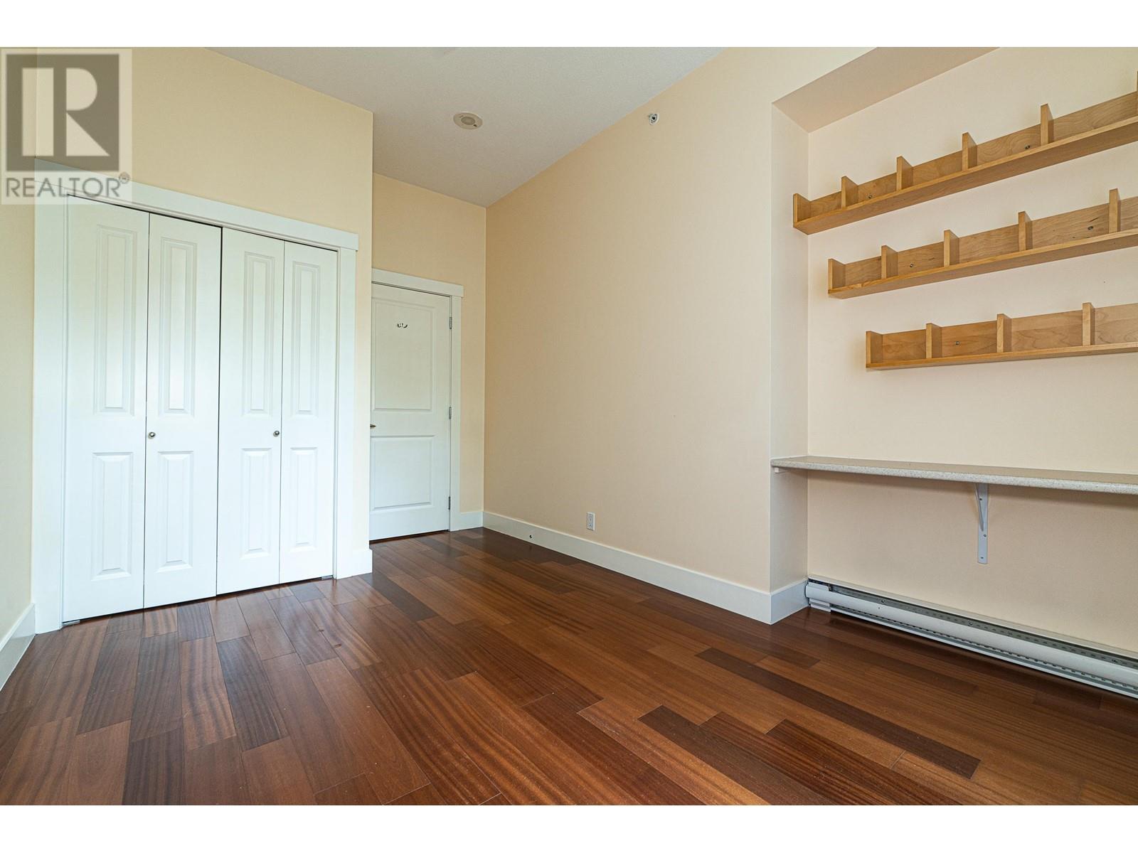 Listing Picture 18 of 33 : 106 4759 VALLEY DRIVE, Vancouver / 溫哥華 - 魯藝地產 Yvonne Lu Group - MLS Medallion Club Member