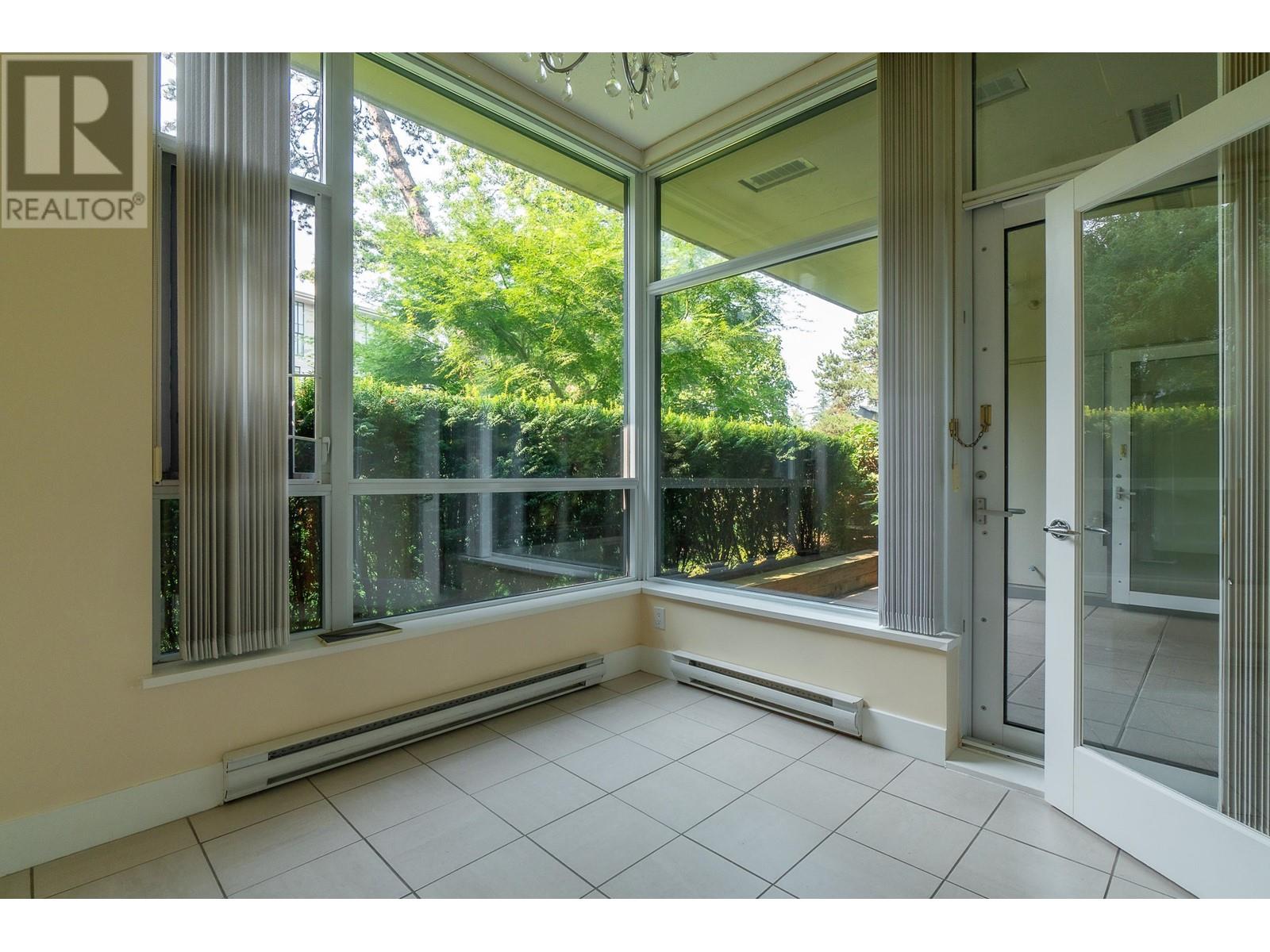 Listing Picture 13 of 33 : 106 4759 VALLEY DRIVE, Vancouver / 溫哥華 - 魯藝地產 Yvonne Lu Group - MLS Medallion Club Member