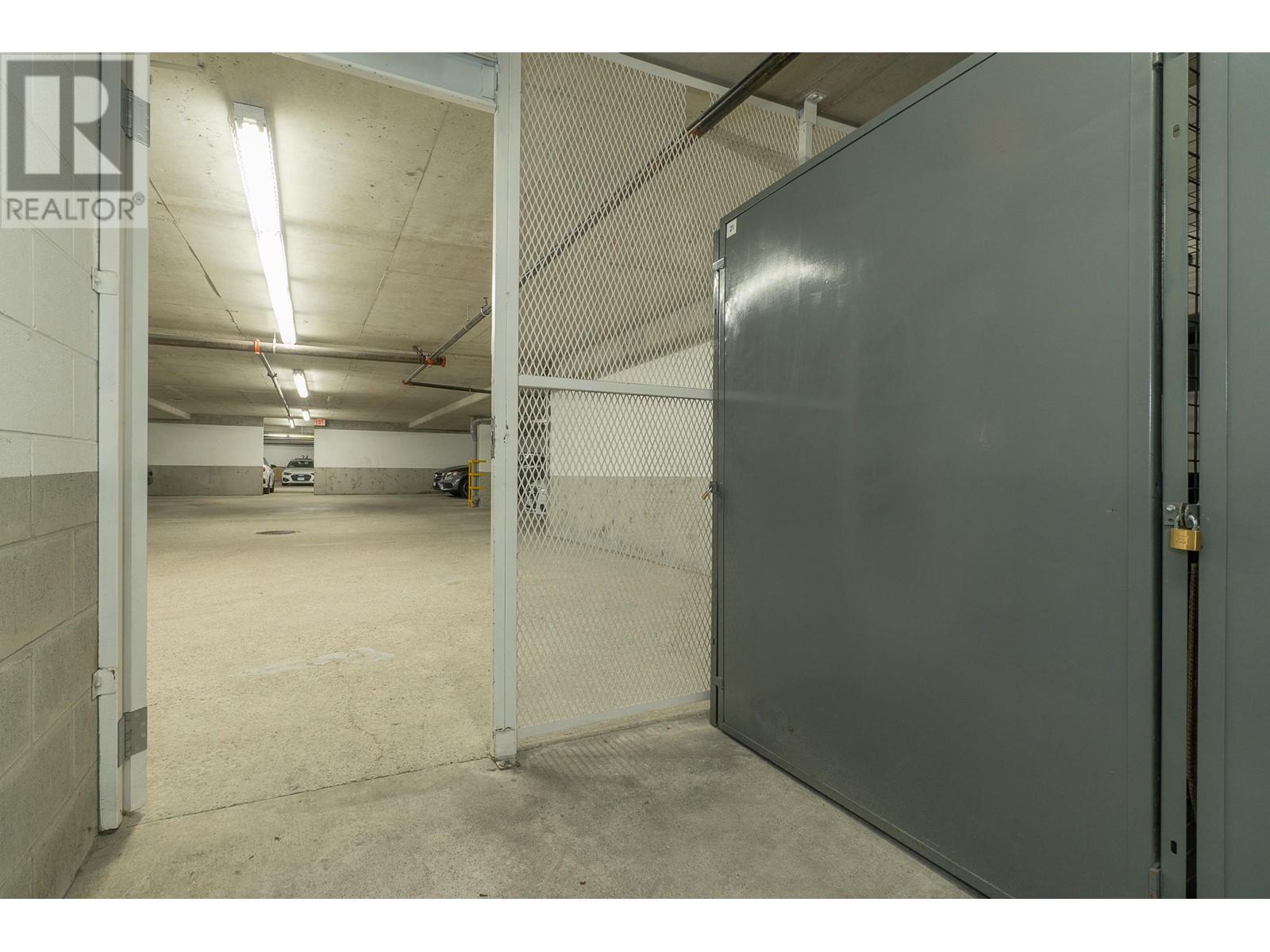 Listing Picture 26 of 33 : 106 4759 VALLEY DRIVE, Vancouver / 溫哥華 - 魯藝地產 Yvonne Lu Group - MLS Medallion Club Member