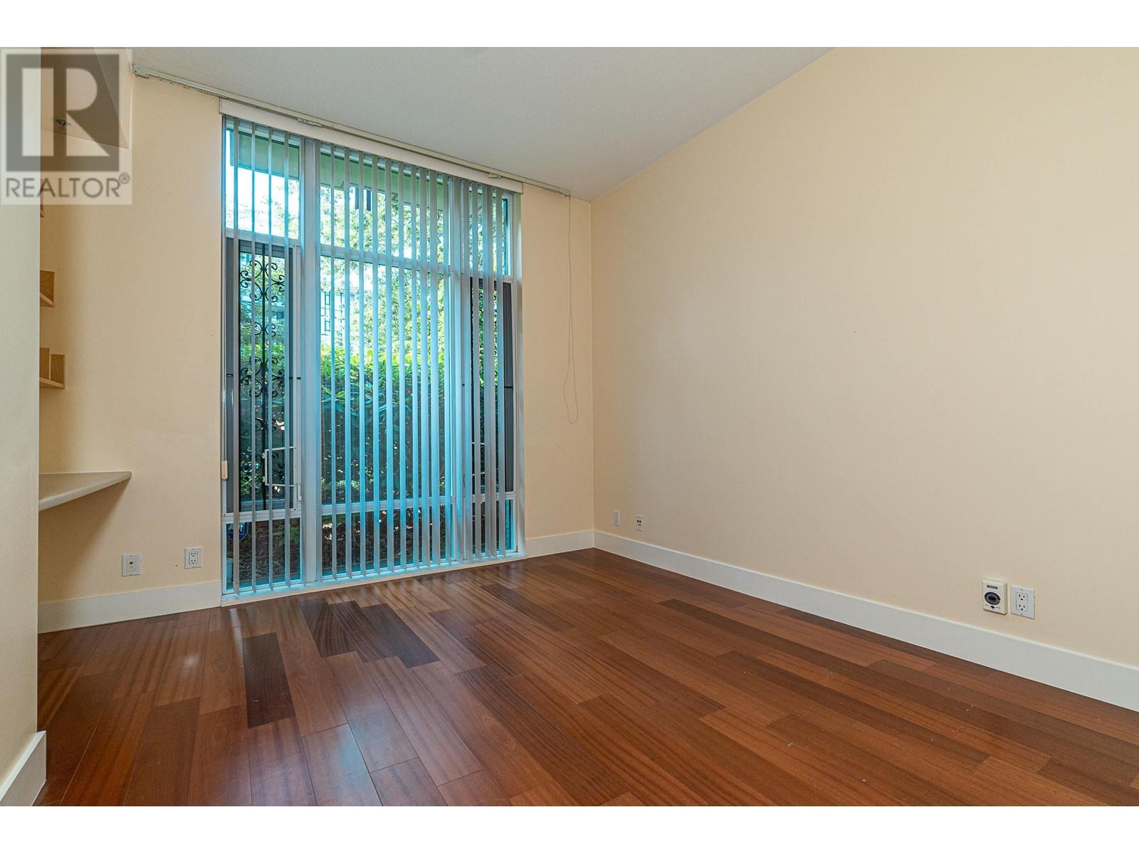 Listing Picture 20 of 33 : 106 4759 VALLEY DRIVE, Vancouver / 溫哥華 - 魯藝地產 Yvonne Lu Group - MLS Medallion Club Member