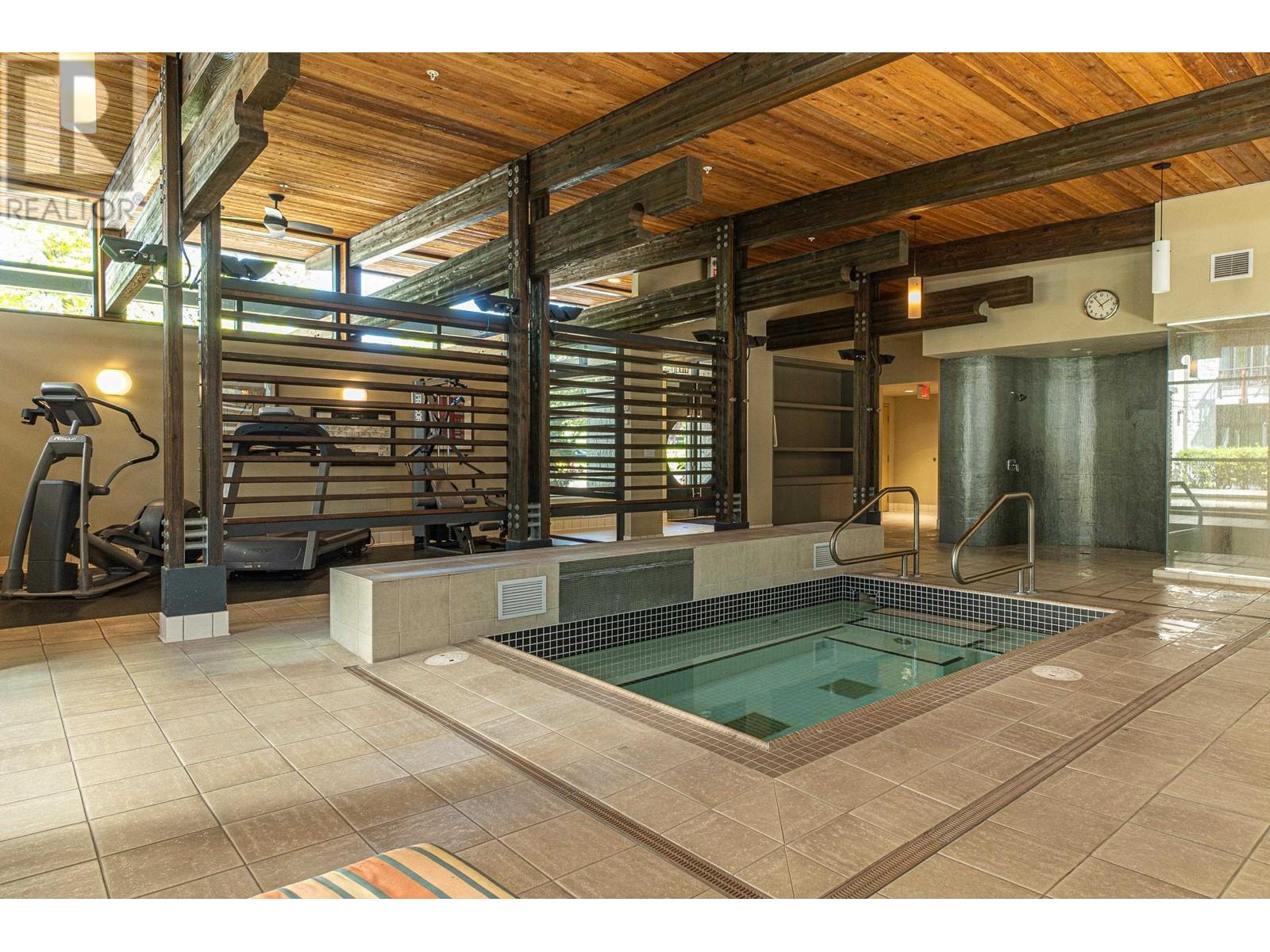 Listing Picture 28 of 33 : 106 4759 VALLEY DRIVE, Vancouver / 溫哥華 - 魯藝地產 Yvonne Lu Group - MLS Medallion Club Member