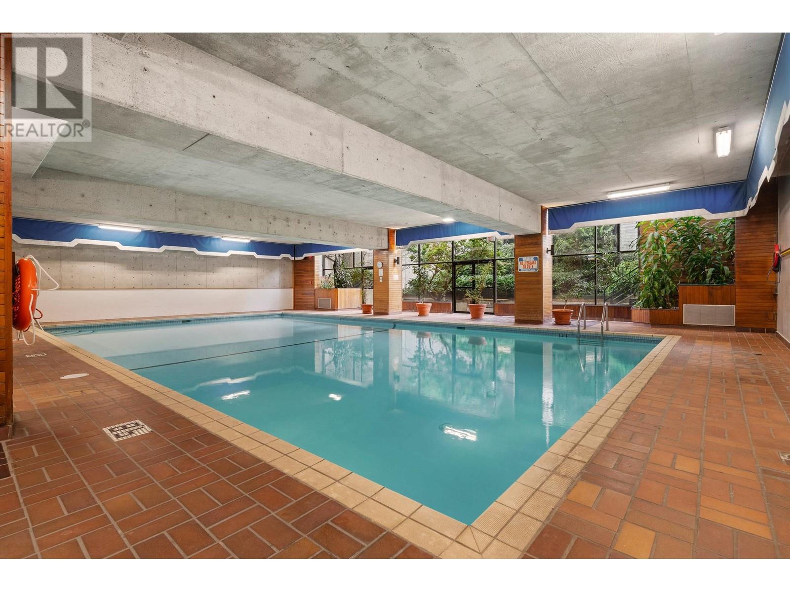 Listing Picture 29 of 35 : 603 3737 BARTLETT COURT, Burnaby / 本拿比 - 魯藝地產 Yvonne Lu Group - MLS Medallion Club Member