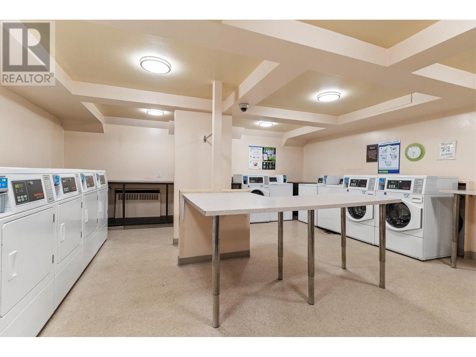 Listing Picture 32 of 35 : 603 3737 BARTLETT COURT, Burnaby / 本拿比 - 魯藝地產 Yvonne Lu Group - MLS Medallion Club Member