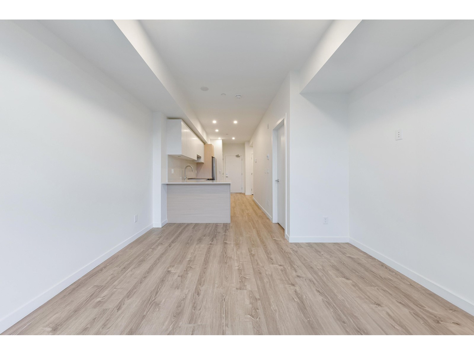 E607 10829 E 140 Street, Surrey, British Columbia  V3R 0H4 - Photo 10 - R2943610