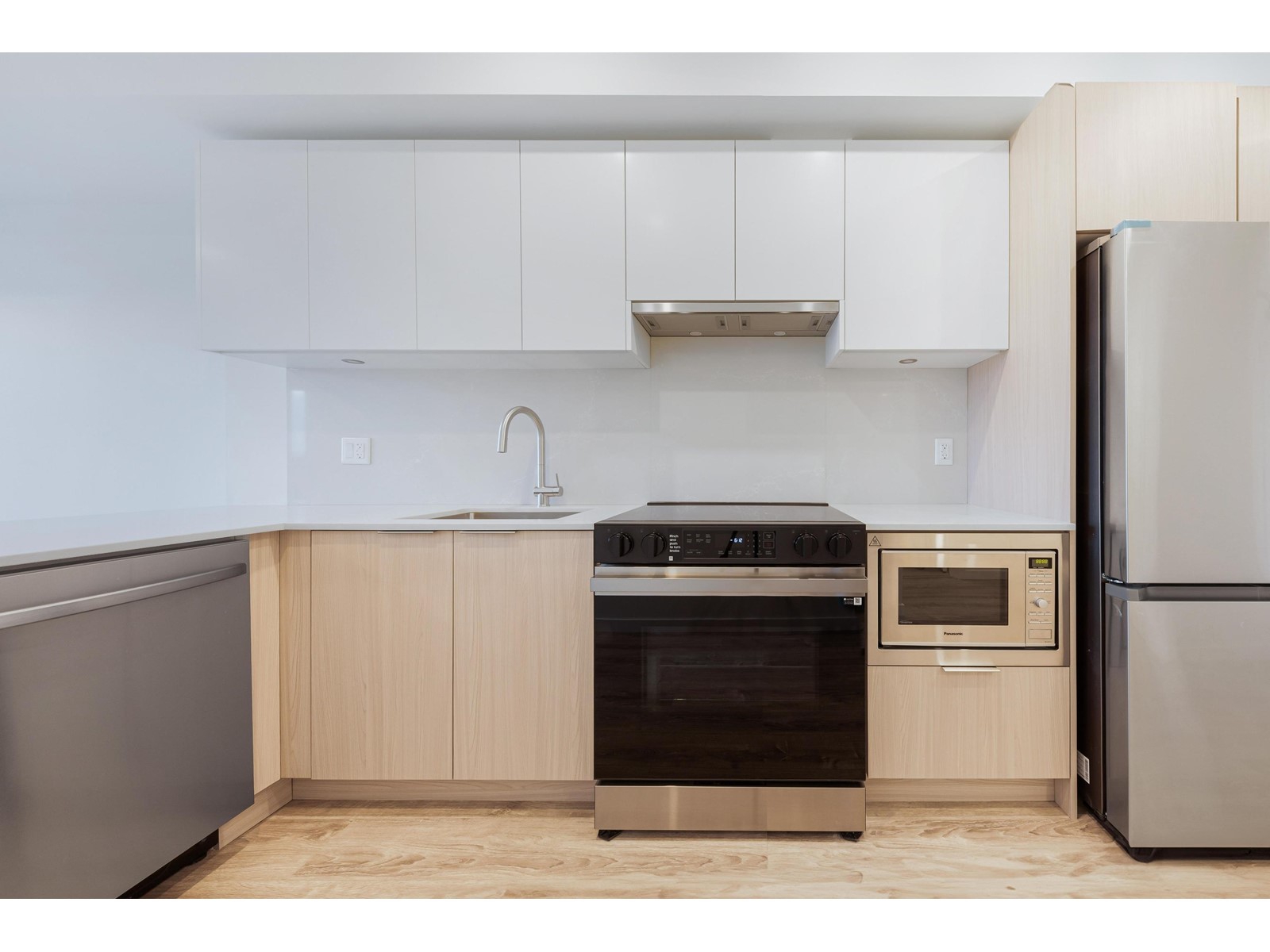 E607 10829 E 140 Street, Surrey, British Columbia  V3R 0H4 - Photo 6 - R2943610