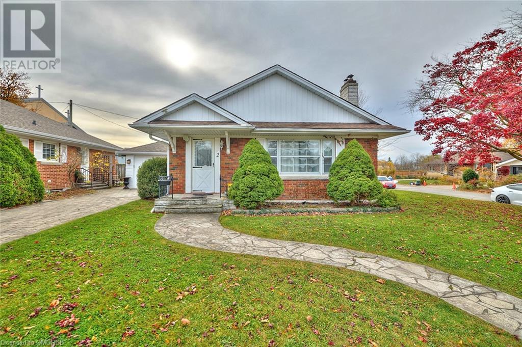 2 Woodgate Avenue, St. Catharines, Ontario  L2R 3V4 - Photo 1 - 40675839