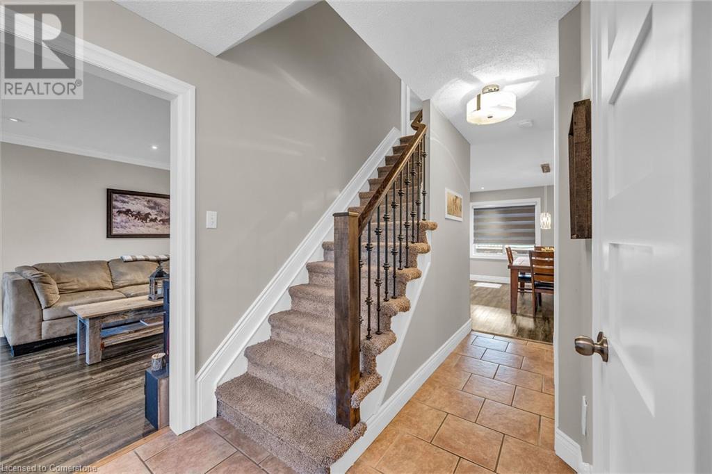 25 Lindsay Drive, Haldimand County, Ontario  N3W 2M3 - Photo 6 - 40677927