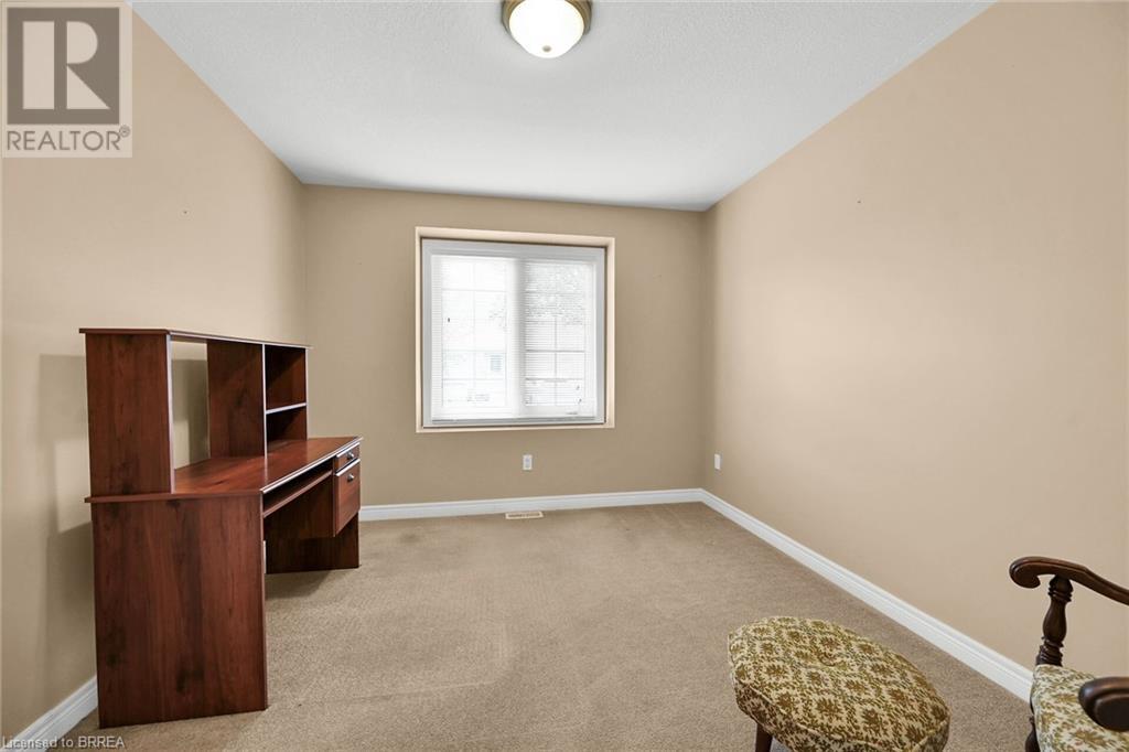 385 Park Road N Unit# 15, Brantford, Ontario  N3R 0A1 - Photo 22 - 40648231