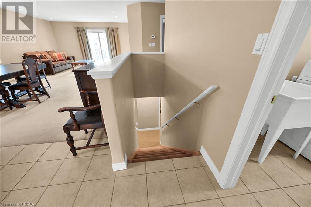 385 Park Road N Unit# 15, Brantford, Ontario  N3R 0A1 - Photo 27 - 40648231