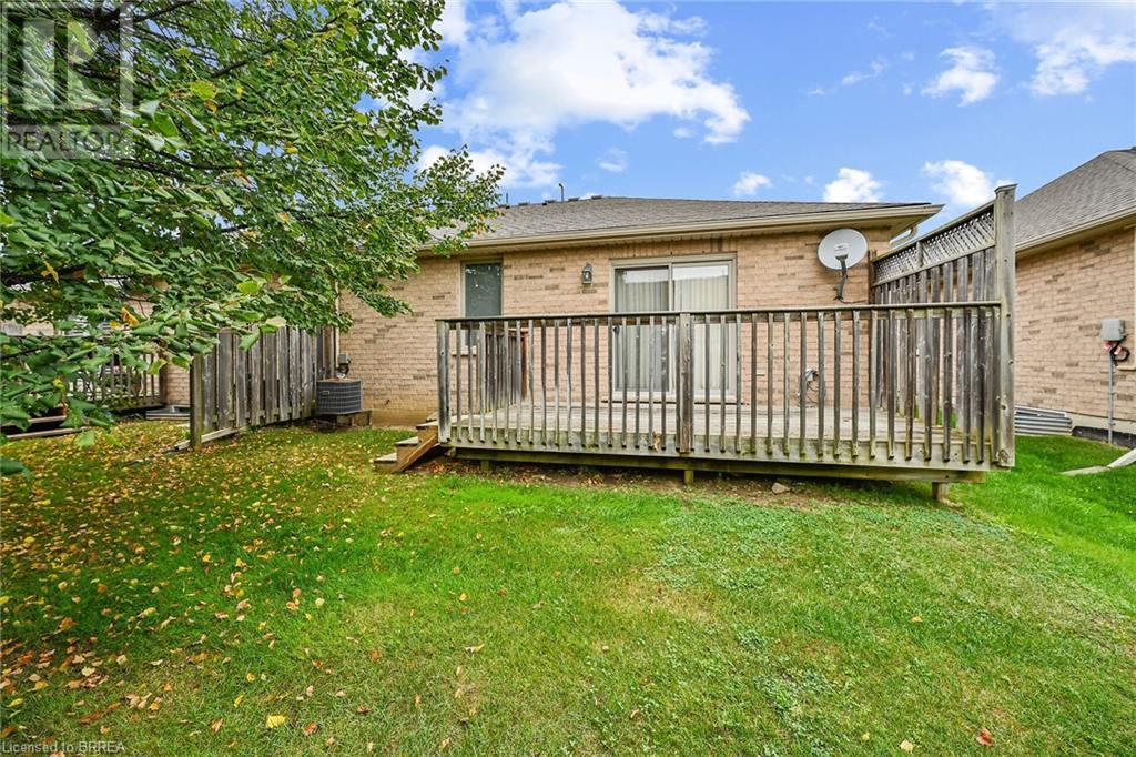 385 Park Road N Unit# 15, Brantford, Ontario  N3R 0A1 - Photo 42 - 40648231