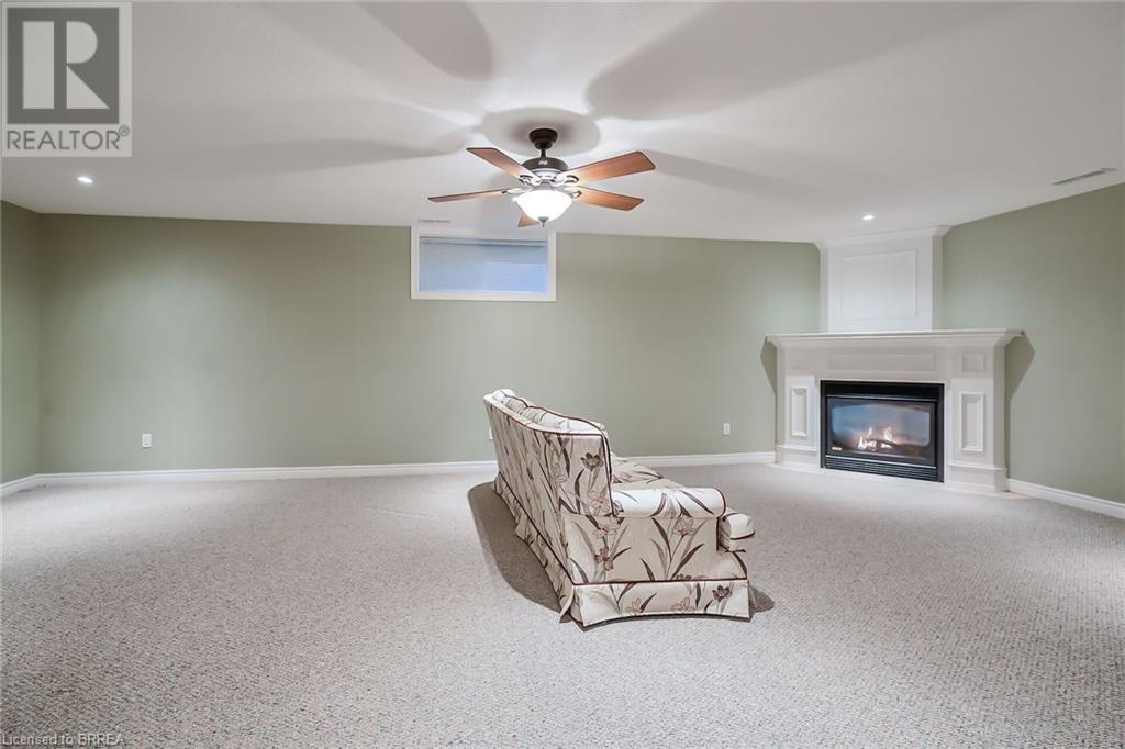 385 Park Road N Unit# 15, Brantford, Ontario  N3R 0A1 - Photo 30 - 40648231