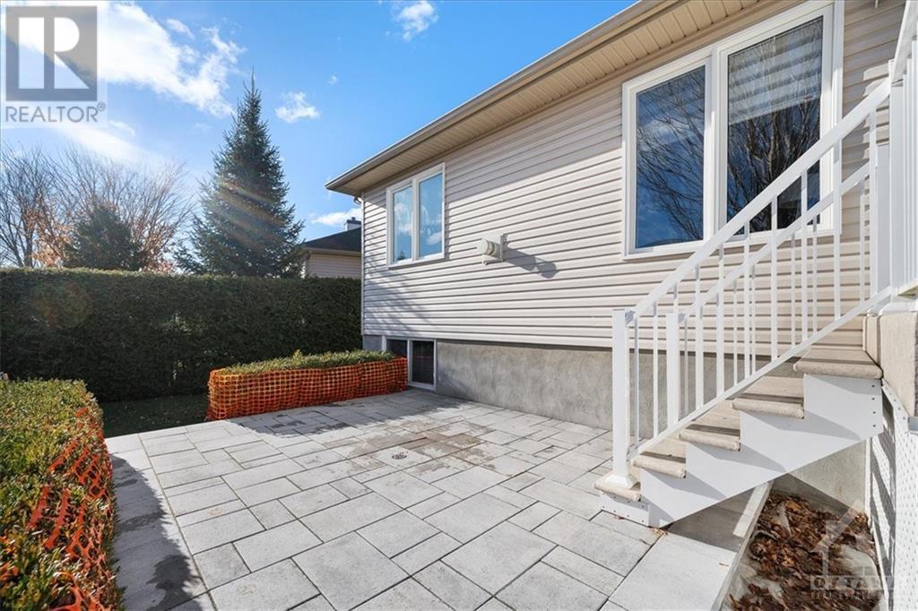 1606 Sebastien Crescent, Clarence-Rockland, Ontario  K4K 1V9 - Photo 27 - X10425643