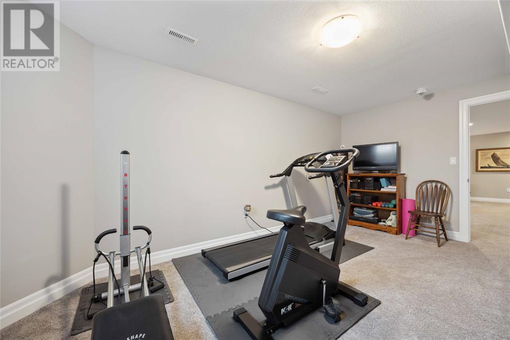1078 Mike Weir Drive, Sarnia, Ontario  N0N 1C0 - Photo 32 - 24027662