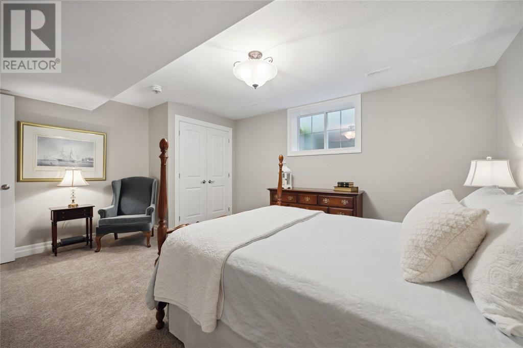 1078 Mike Weir Drive, Sarnia, Ontario  N0N 1C0 - Photo 35 - 24027662