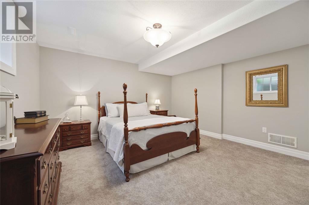 1078 Mike Weir Drive, Sarnia, Ontario  N0N 1C0 - Photo 36 - 24027662