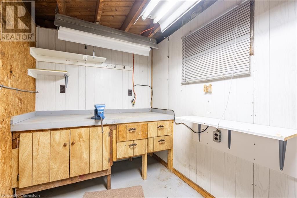 9 Thomson Court, Hamilton, Ontario  L8V 3C1 - Photo 27 - 40677021