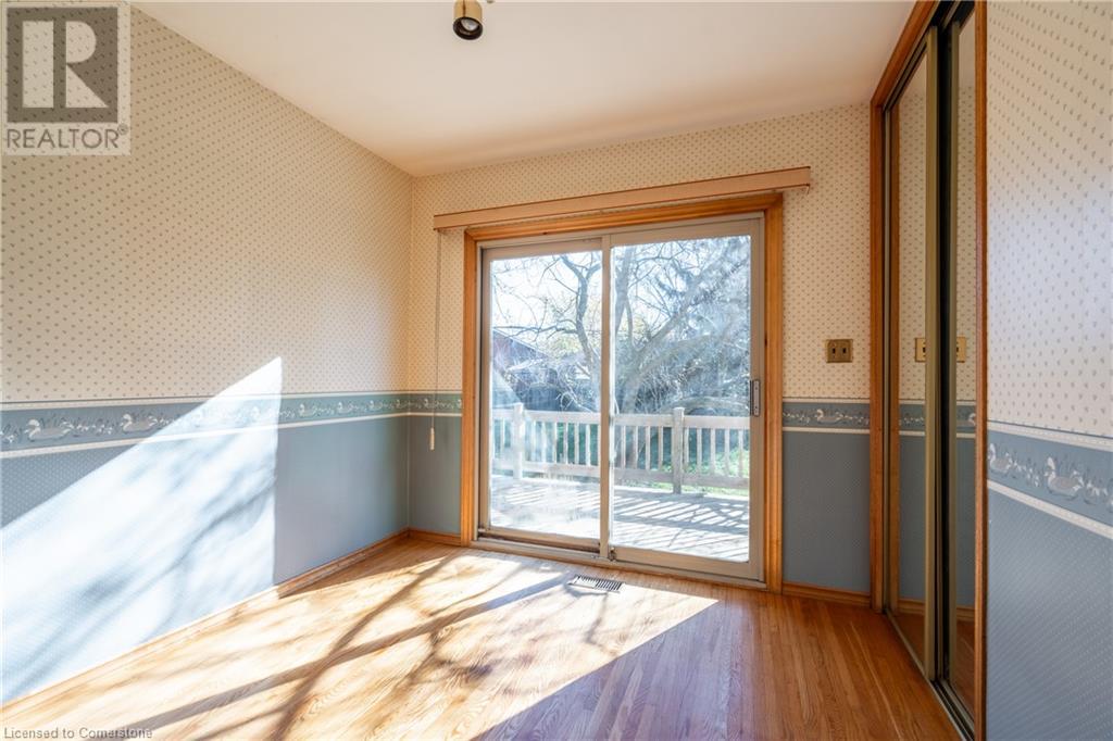 9 Thomson Court, Hamilton, Ontario  L8V 3C1 - Photo 22 - 40677021