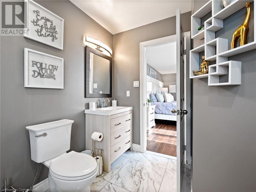 3 Borodino Court, Hamilton, Ontario  L9B 2E8 - Photo 22 - 40677855