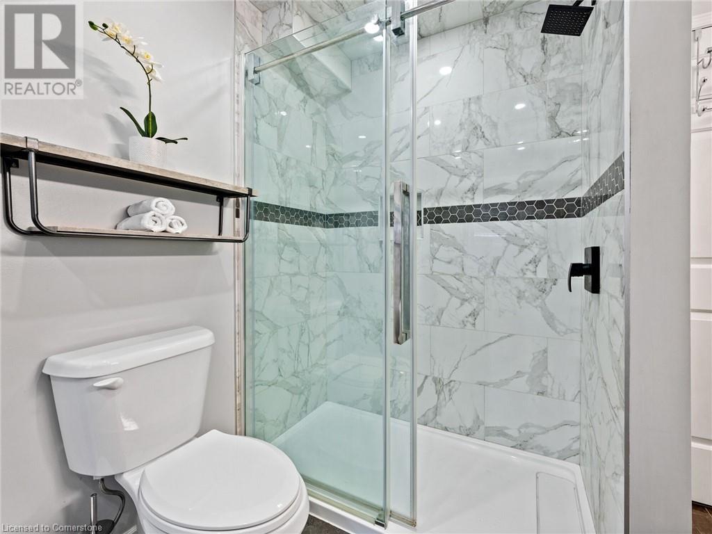 3 Borodino Court, Hamilton, Ontario  L9B 2E8 - Photo 27 - 40677855