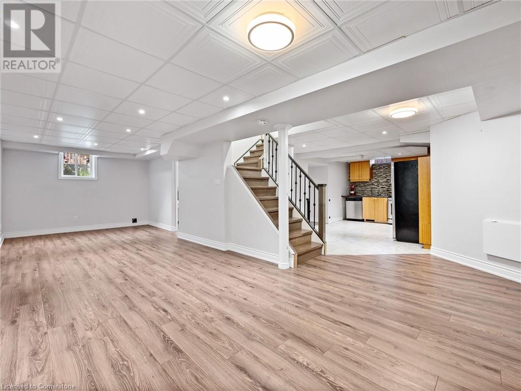 3 Borodino Court, Hamilton, Ontario  L9B 2E8 - Photo 30 - 40677855