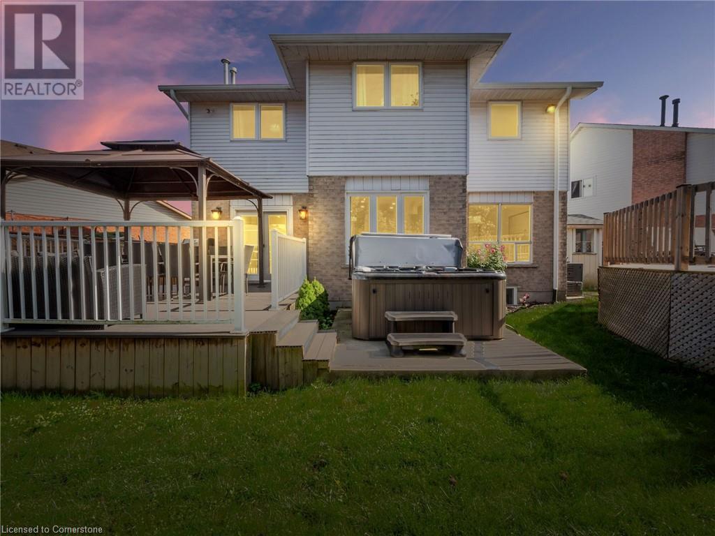 3 Borodino Court, Hamilton, Ontario  L9B 2E8 - Photo 41 - 40677855