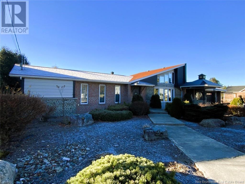 Property at 102 Principale Street image 1