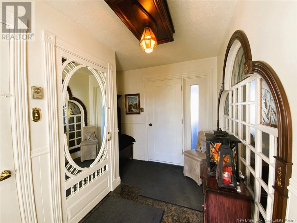 Property at 102 Principale Street image 4