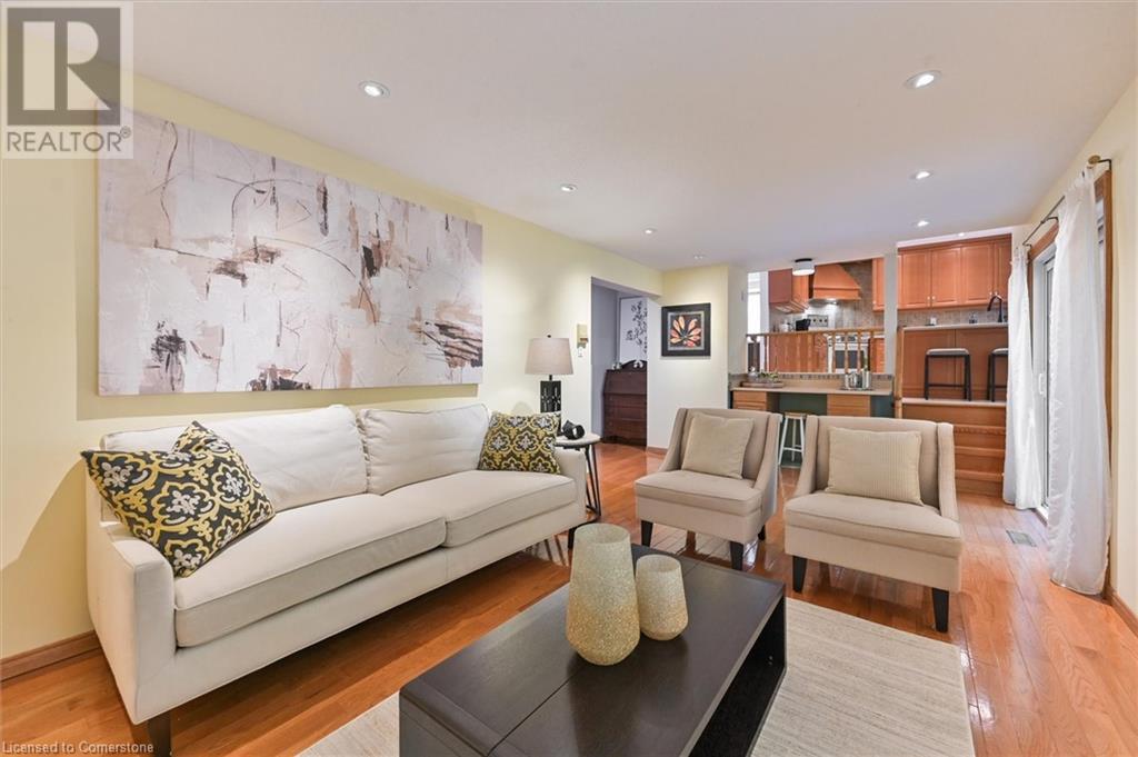 2368 Folkway Drive, Mississauga, Ontario  L5L 3B6 - Photo 6 - 40677998