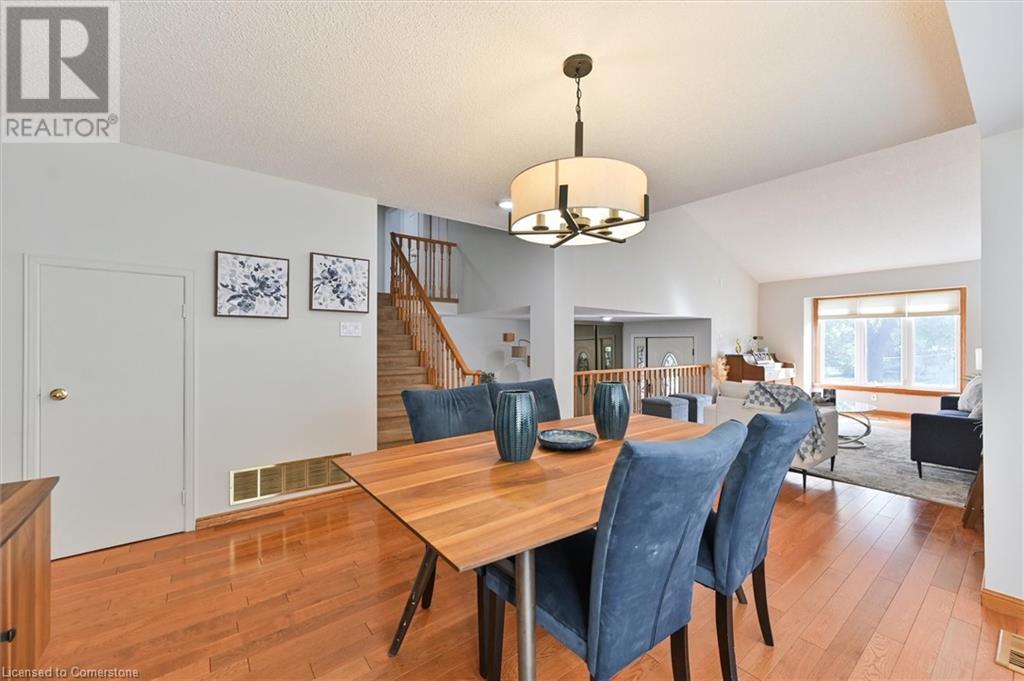 2368 Folkway Drive, Mississauga, Ontario  L5L 3B6 - Photo 17 - 40677998