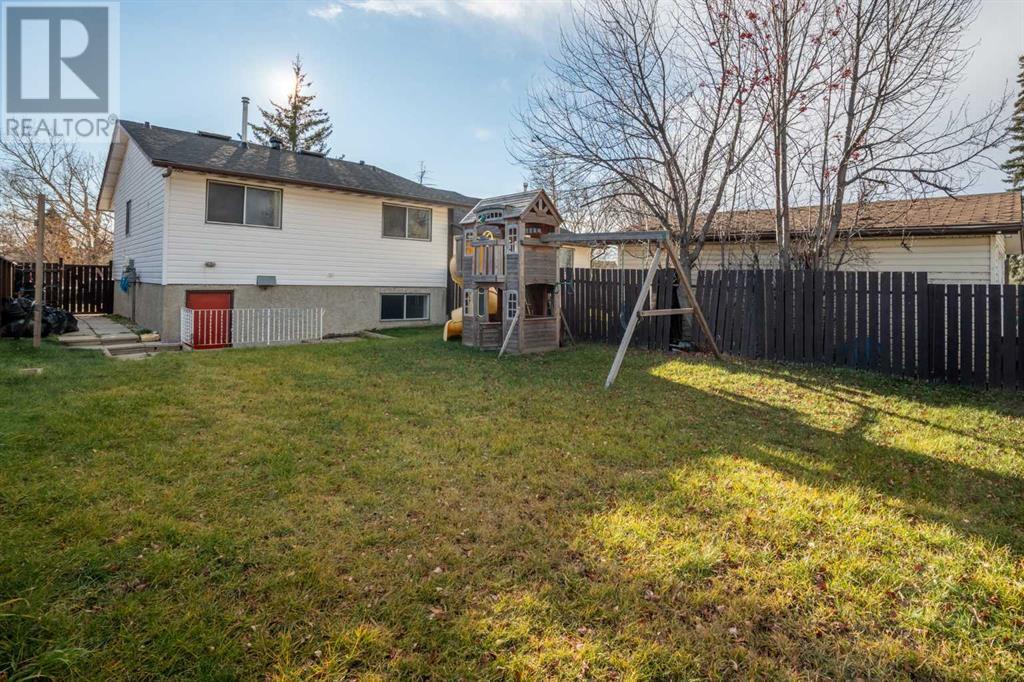 32 Maplewood Green, Strathmore, Alberta  T1P 1G7 - Photo 33 - A2178747