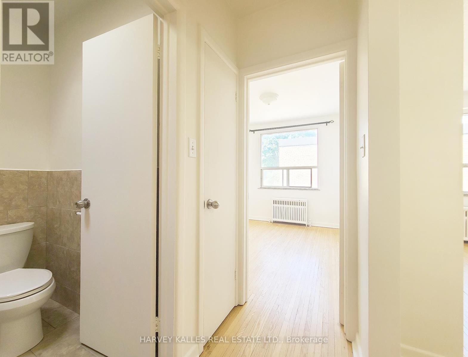 308 - 500 Gilbert Avenue, Toronto, Ontario  M6E 4X5 - Photo 11 - W10425873