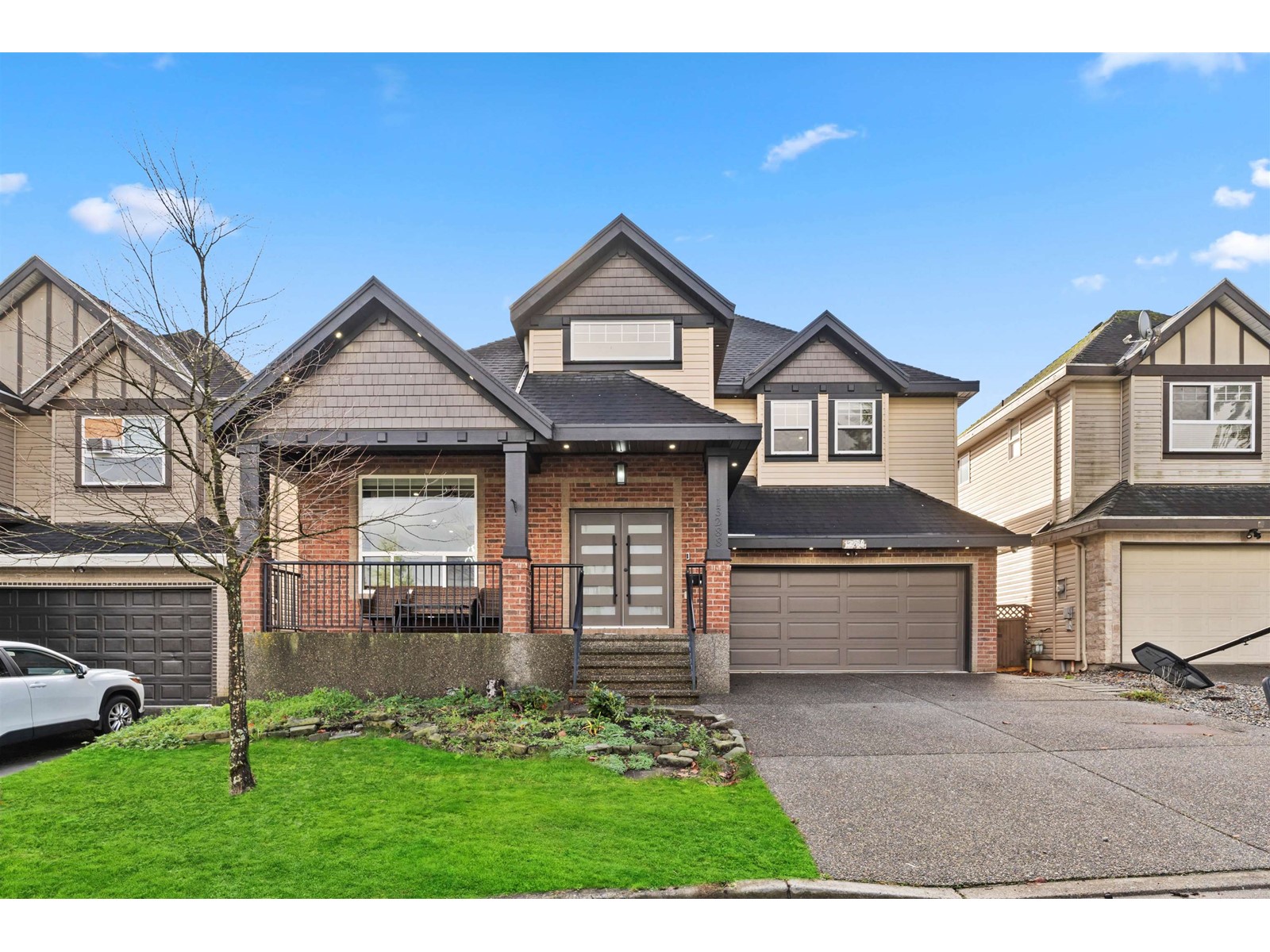 Property at 13288 62B AVENUE image 3