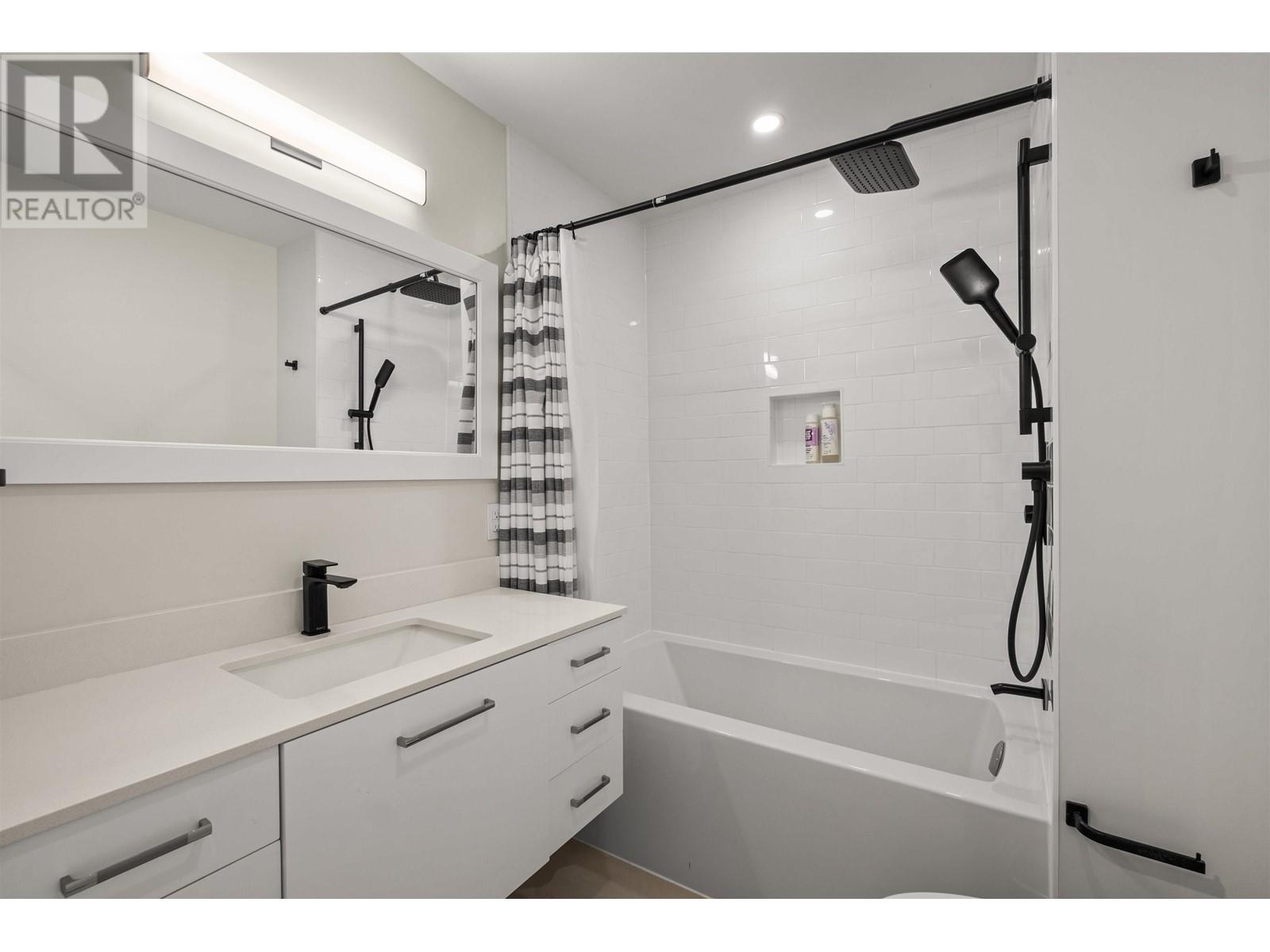 515 Tempe Crescent, North Vancouver, British Columbia V7N 1E7 - Photo 24 - R2944502