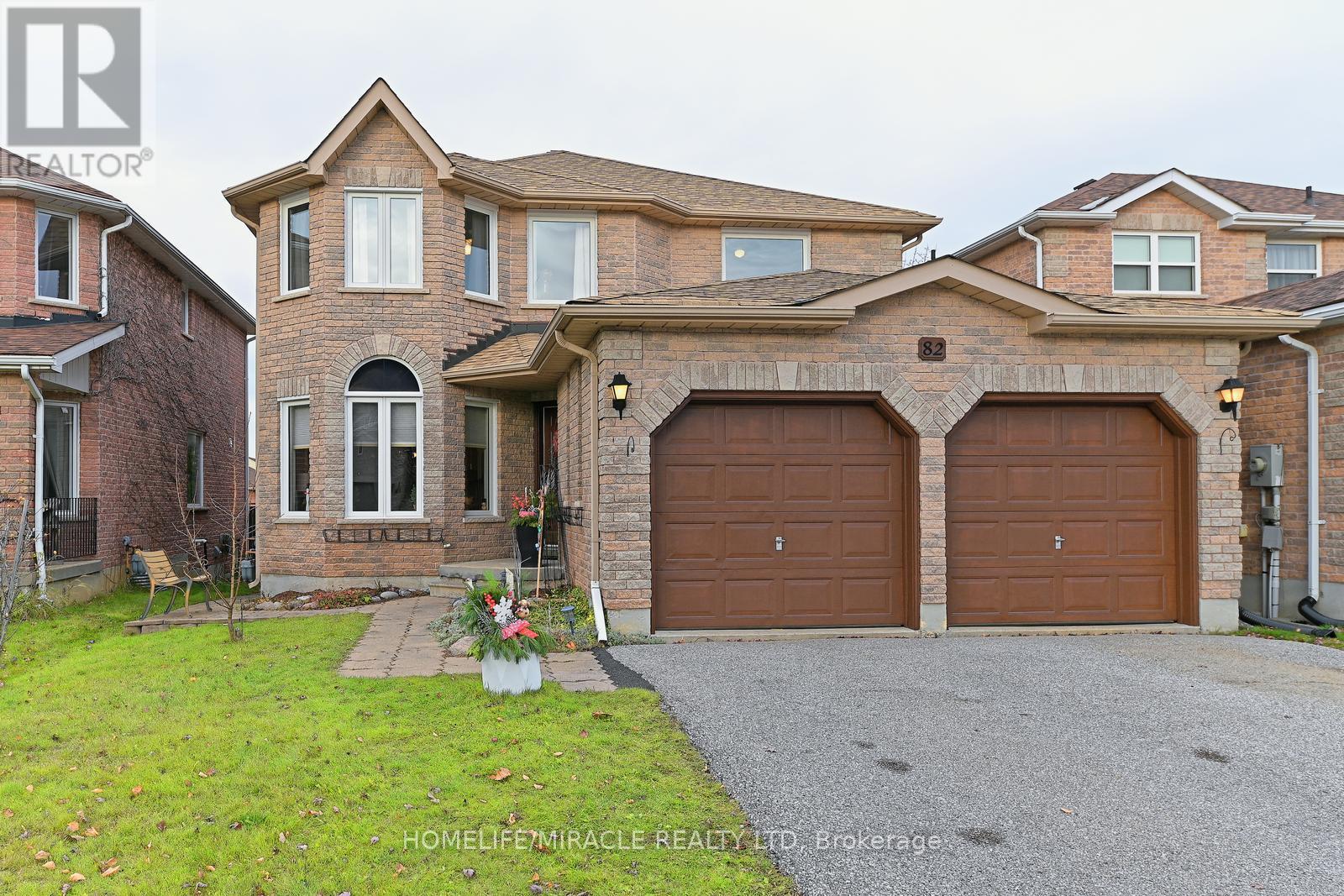 82 Stephanie LaneBarrie (Painswick South), Ontario  L4N 0V9 - Photo 2 - S10425617